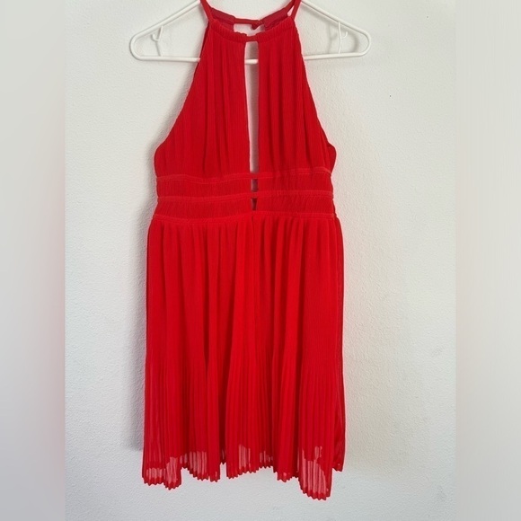 H&M Pleated Chiffon Mini Dress Sz.8 - Picture 1 of 7